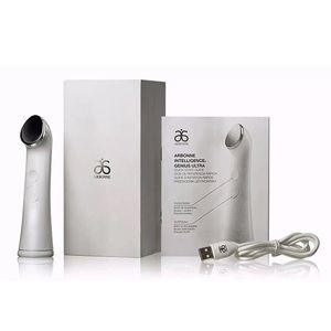 ARBONNE - Genius Ultra Facial Wand